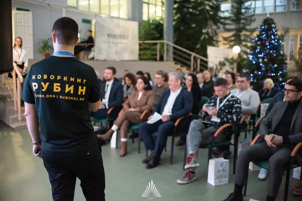 Футболка Рубин