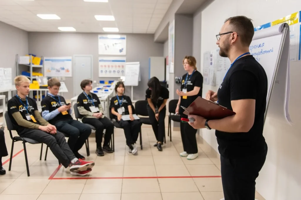 Фабрика процессов, лекция