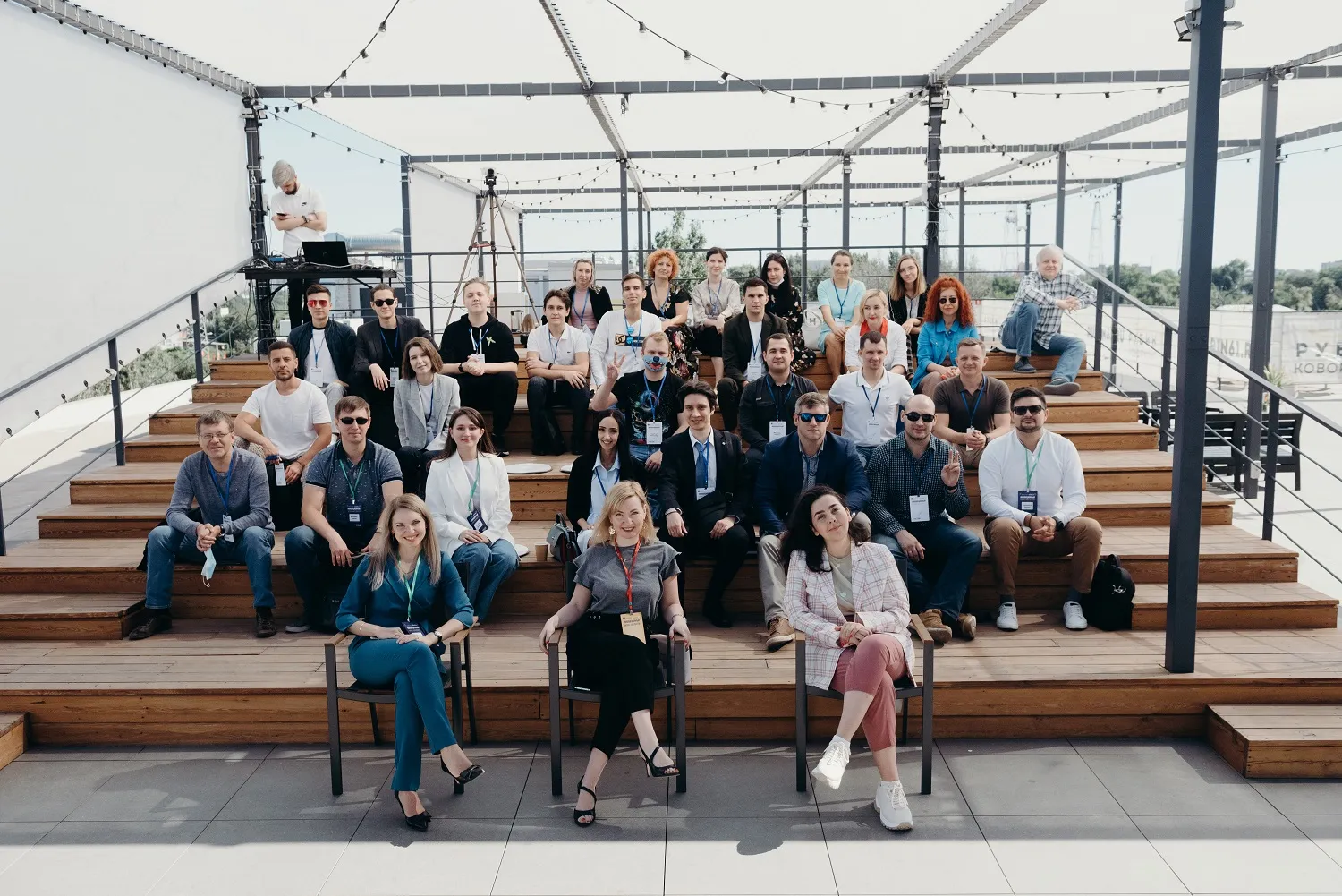 Групповая фотография с мероприятия на крыше коворкинга Рубин
